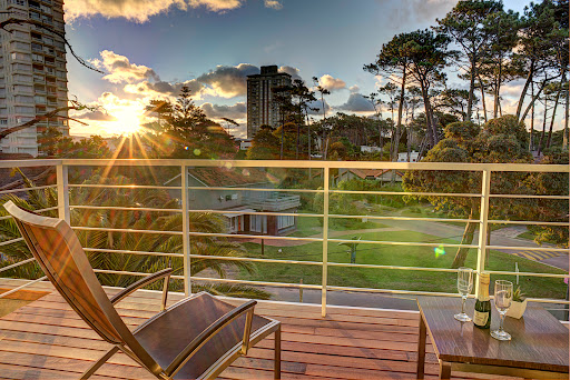 Banco 2122 Hotel Art Design