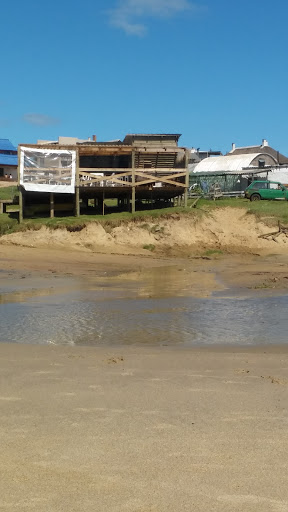 Banco Arrai Beach Bar
