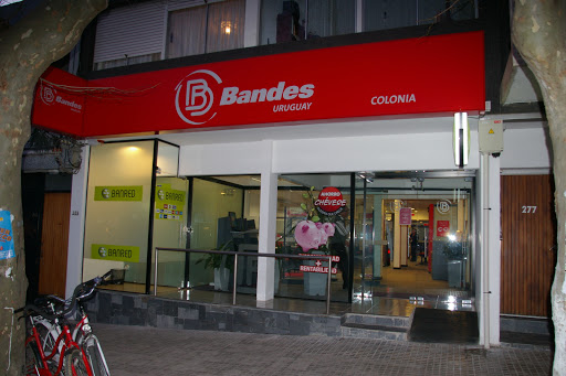Banco Banco Bandes Sucursal Colonia