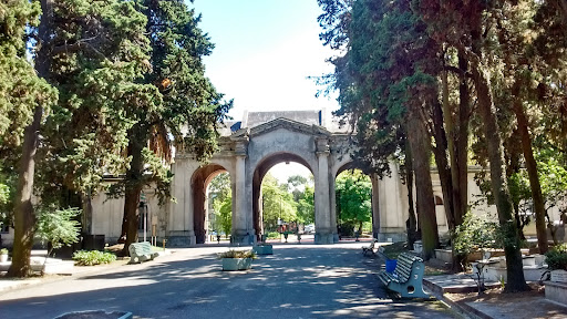 Banco Cementerio Del Buceo