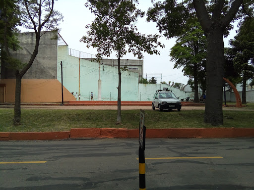 Banco Chauffeurs Protection Center Of Montevideo