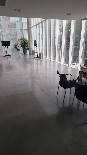 Banco Edificio Anexo Torre Ejecutiva