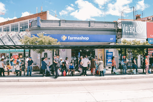 Banco Farmashop 27