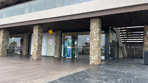 banco Farmashop 71