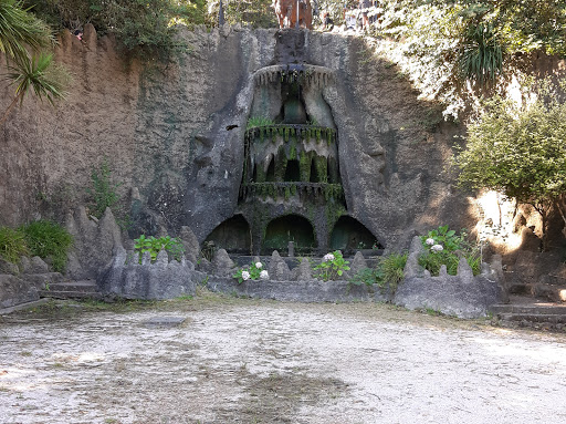 Banco Fuente Del Toro