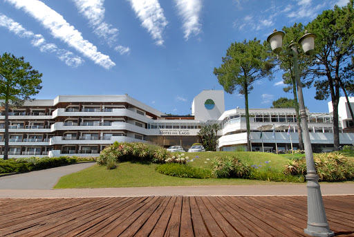 Banco Hotel Del Lago Golf & Art Resort