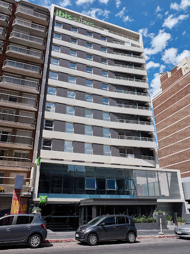 Banco Ibis Styles Montevideo Biarritz