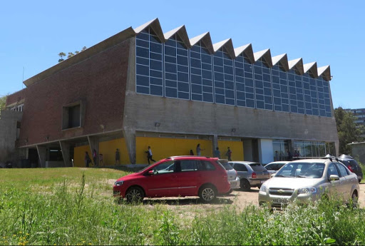 Banco Instituto Superior De Educación Física (Sede Malvin Norte)