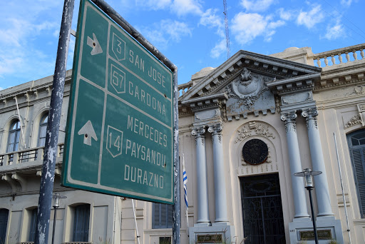 Banco Intendencia De Flores