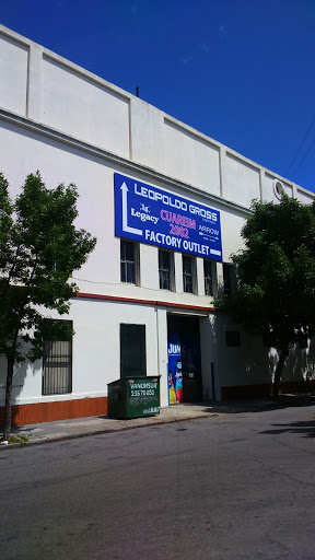 Banco Leopoldo Gross Outlet