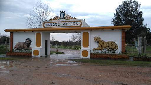 Banco Medina Municipal Park