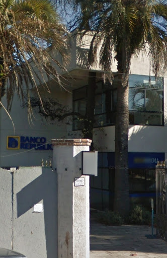 Banco Microbanca Prado Brou