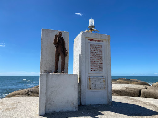 Banco Monumento A Artigas