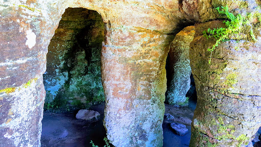 Banco Palace Cave