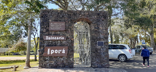 Banco Parador De La Piscina
