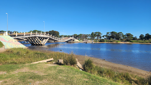 Banco Puente De La Barra