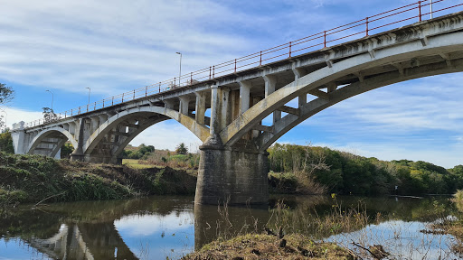 Banco Puente De Rosario