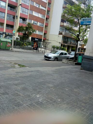 Banco Redpagos Devoto 26 De Marzo
